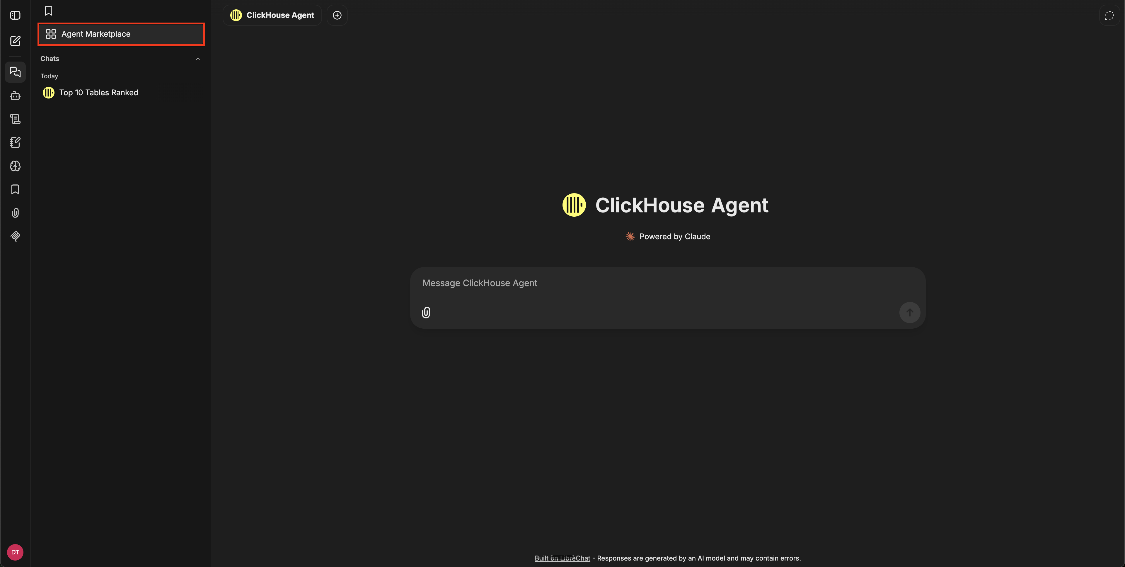 왼쪽 사이드바에서 Agent Marketplace 옵션이 강조 표시된 채팅 화면