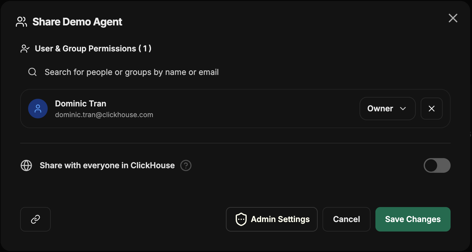 사용자 및 그룹 권한 섹션, 검색 입력란, Owner 역할이 있는 기존 사용자, Share with everyone in ClickHouse 토글, Cancel 및 Save Changes 버튼이 있는 Share 모달